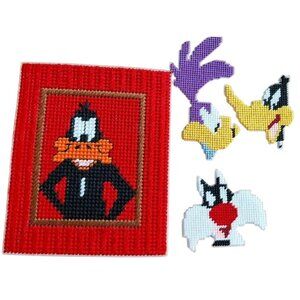 Looney Tunes Plastic Canvas Daffy Duck Sylvester Road Runner Tweety Bird Vintage